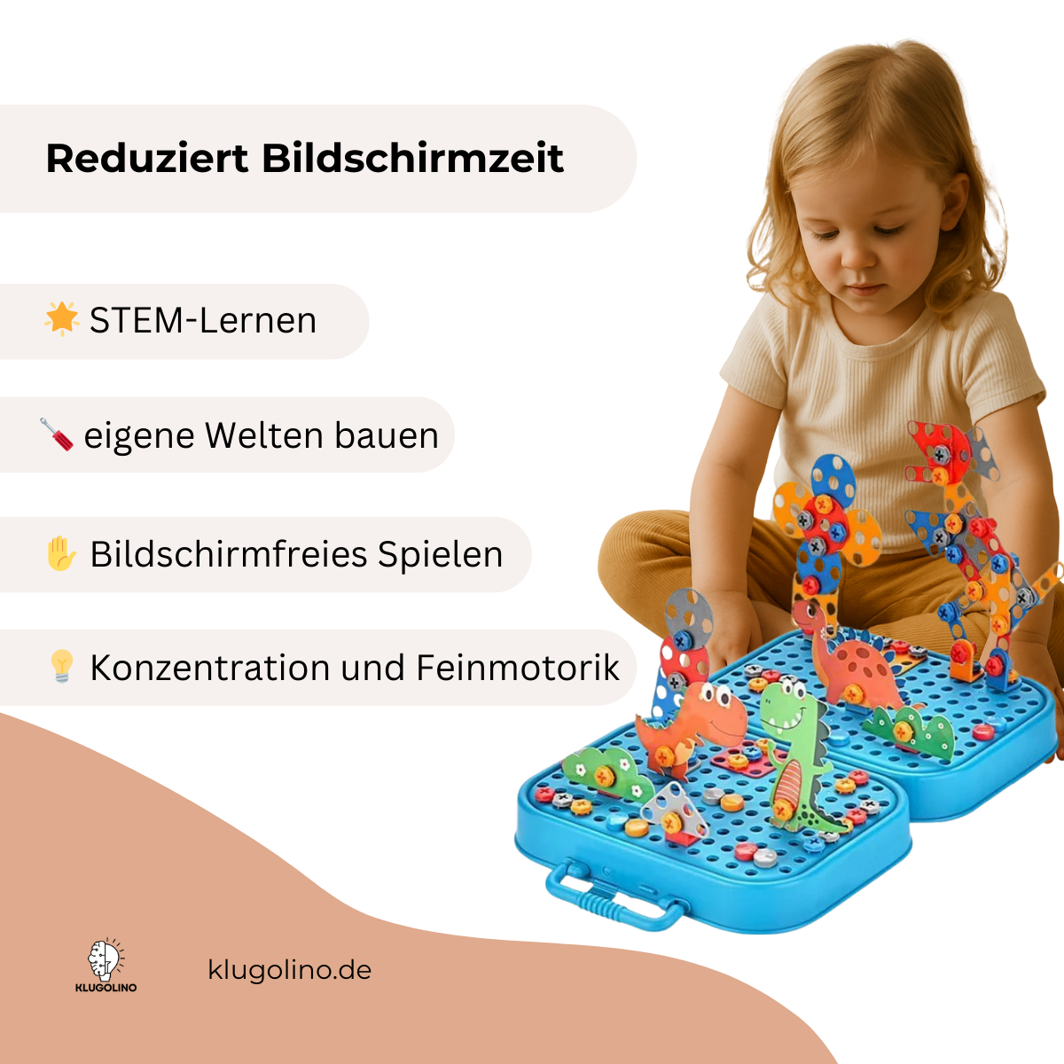 Ein Kind sitzt auf dem Boden und spielt mit dem Klugolino Kreativkoffer. Das Kinderspielzeug fördert STEM-Lernen, Konzentration, Feinmotorik, bildschirmfreies Spielen und das Bauen eigener Welten.